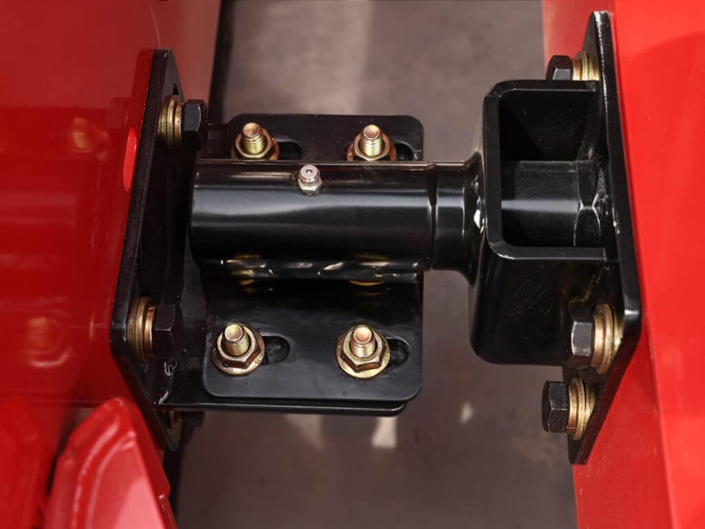 Vertical spindle lawn mower cutting system
